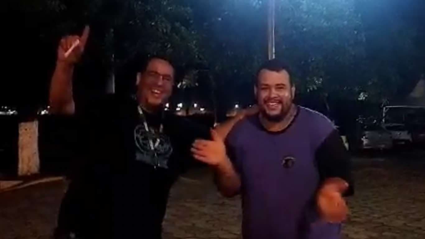 Itapevenses fazem sucesso na Avenida Paulista vendendo o tradicional lanche tropeiro
