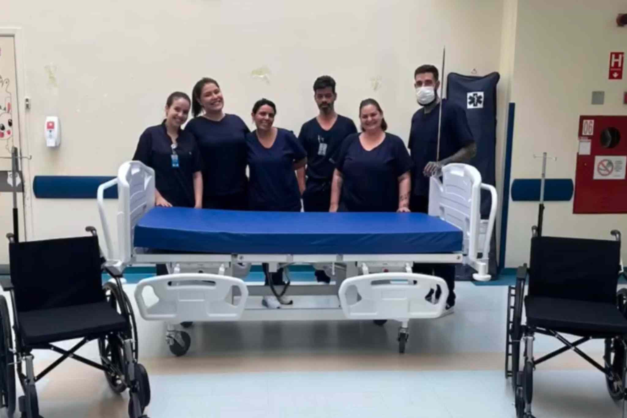 Santa Casa de Misericórdia de Itapeva recebe macas e cadeiras de rodas adquiridas com arrecadação da Feijuca Solidária