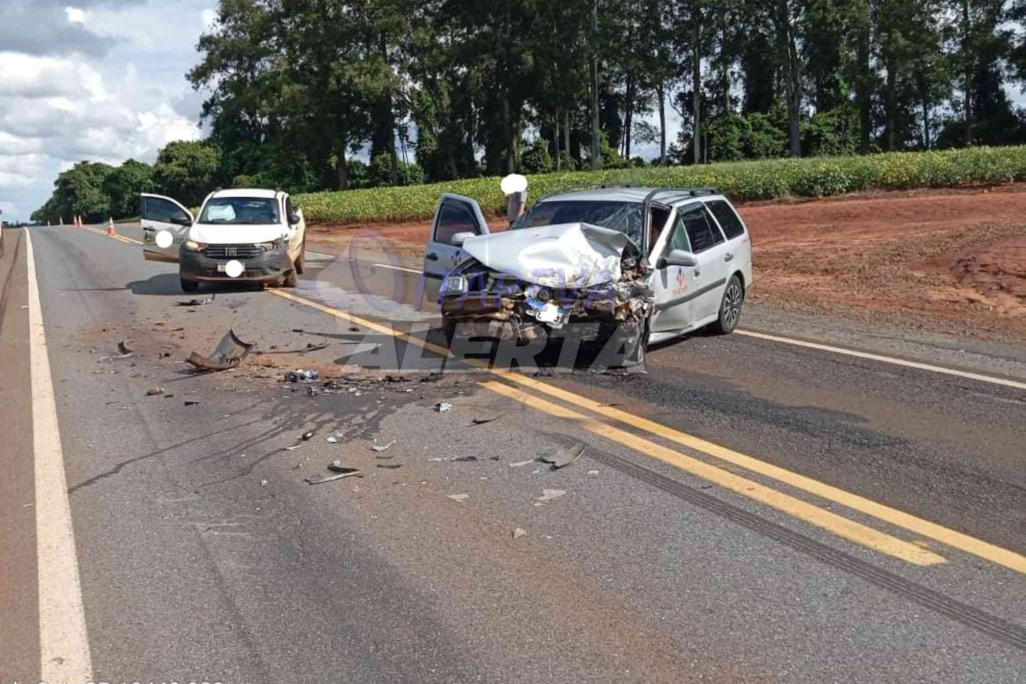Colisão na SP-249 deixa um ferido grave e outro leve em Itaberá
