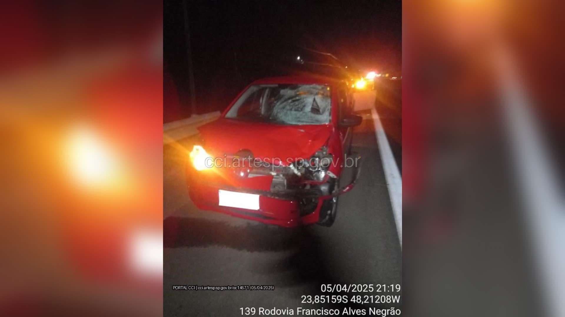 Pedestre morre após ser atropelado na SP-127, em Capão Bonito