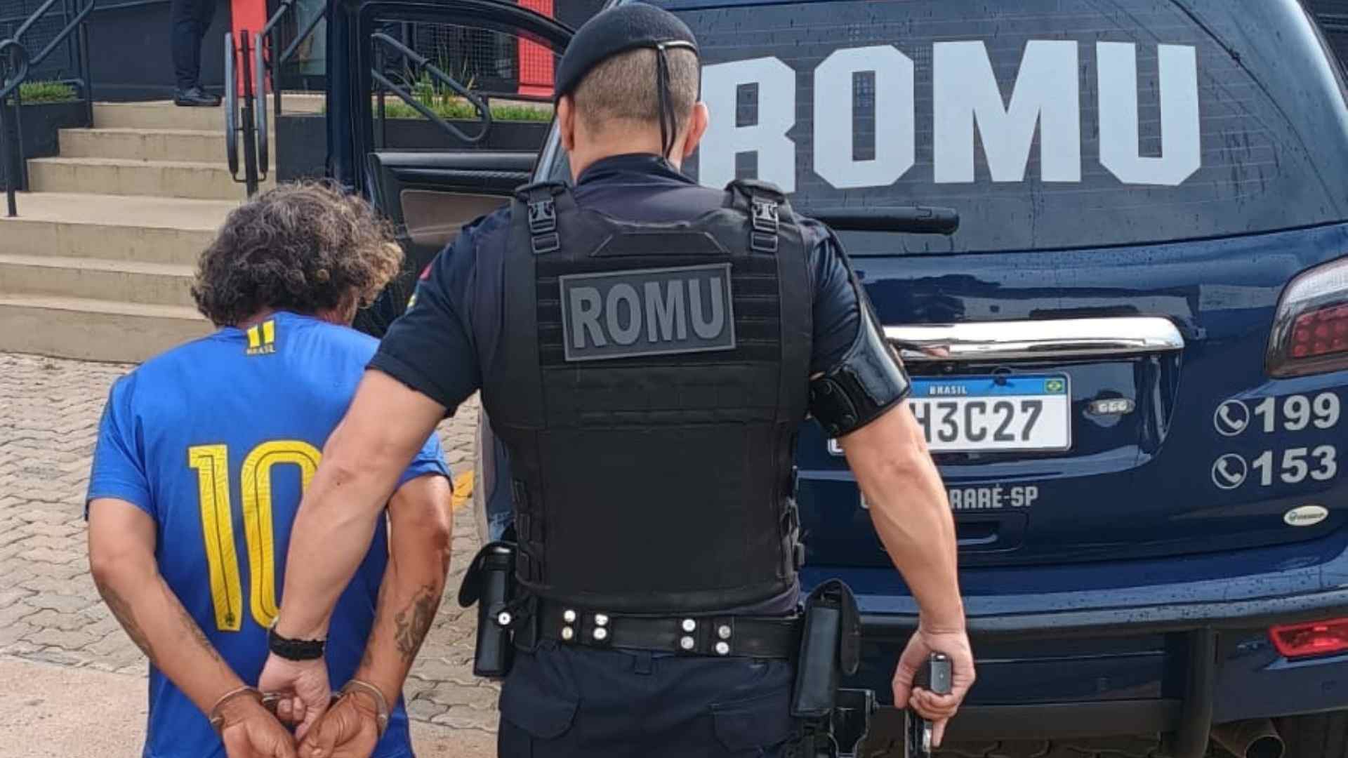 ROMU flagra tráfico e apreende grande quantidade de drogas no Novo Horizonte em Itararé Sp