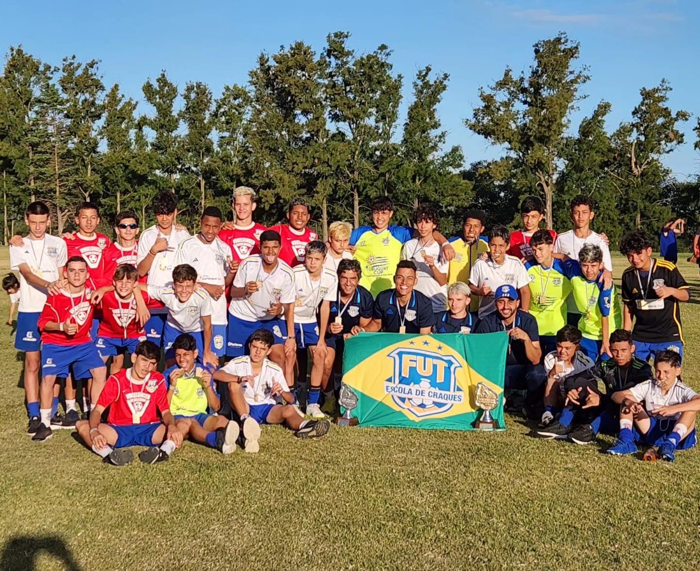 FUT CRAQUES brilha na Uruguay Cup, torneio Internacional